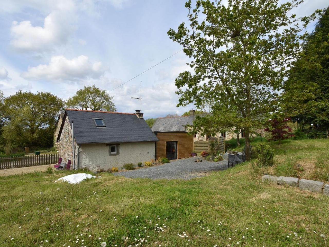 Breton Stone House In Saint Gilles Les Bois Villa Ngoại thất bức ảnh